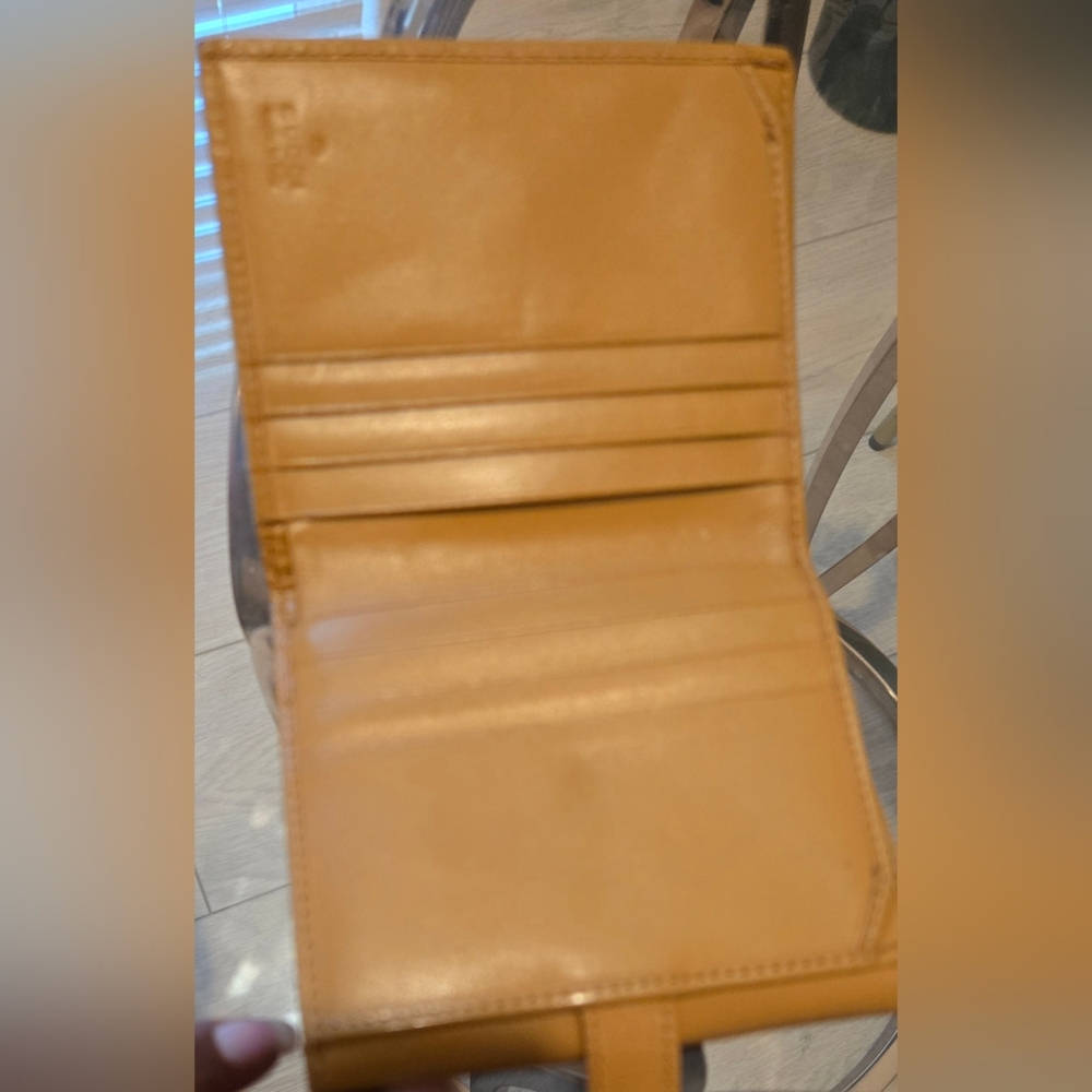 GucciVintage GG Canvas Jackie Compact Bifold Compact Wallet Pre-owned Excellent - Picture 12 of 17